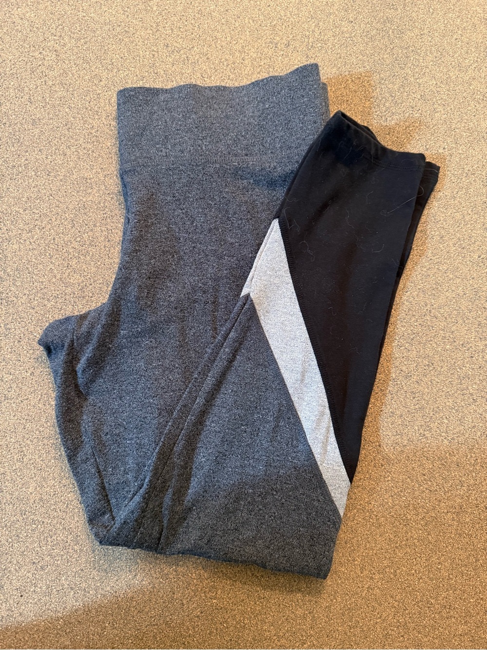Victoria's Secret Victoria Sport Gray/Black Diagonal Panel Leggings, Like New